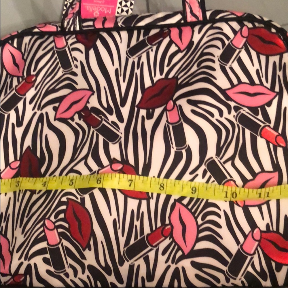 Modella Makeup Bag - Picture 3 of 4